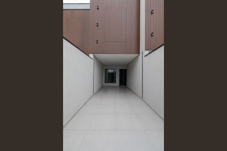 Casa à venda com 100m², 3 quartos e 2 vagas Casa à venda com 100m², 3 quartos e 2 vagasÁrea comum