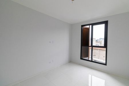 Casa à venda com 100m², 3 quartos e 2 vagas Casa à venda com 100m², 3 quartos e 2 vagasSuíte 3
