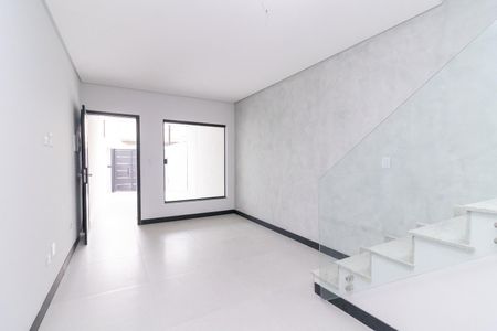 Sala de casa à venda com 3 quartos, 100m² em Vila Ré, São Paulo