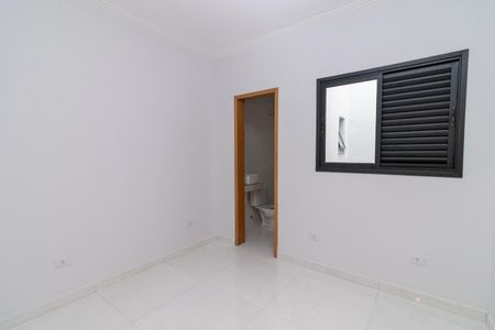 Casa à venda com 100m², 3 quartos e 2 vagasSuíte 3