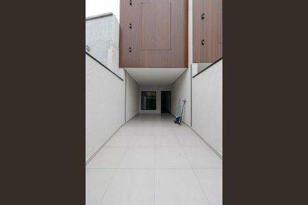 Casa à venda com 100m², 3 quartos e 2 vagas Casa à venda com 100m², 3 quartos e 2 vagasGaragem