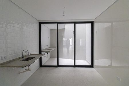 Sala/Cozinha de casa à venda com 3 quartos, 100m² em Vila Ré, São Paulo