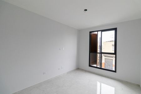 Casa à venda com 100m², 3 quartos e 2 vagas Casa à venda com 100m², 3 quartos e 2 vagasSuíte 3