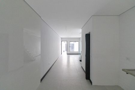 Casa à venda com 100m², 3 quartos e 2 vagas Casa à venda com 100m², 3 quartos e 2 vagasSala/Cozinha