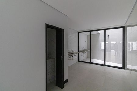 Casa à venda com 100m², 3 quartos e 2 vagas Casa à venda com 100m², 3 quartos e 2 vagasSala/Cozinha