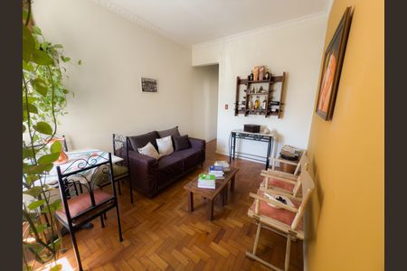 Apartamento à venda com 70m², 3 quartos e 1 vagaSala
