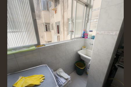 Apartamento à venda com 70m², 3 quartos e 1 vagaÁrea de Serviço