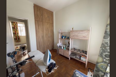 Apartamento à venda com 70m², 3 quartos e 1 vagaQuarto 2