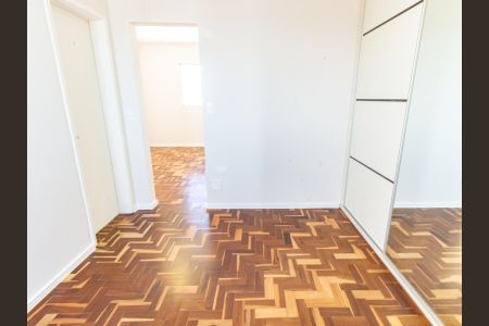 Apartamento à venda com 130m², 3 quartos e 2 vagas Apartamento à venda com 130m², 3 quartos e 2 vagasSuíte