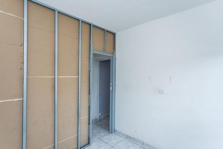 Sala de casa para alugar com 1 quarto, 60m² em Parque Maria Domitila, São Paulo