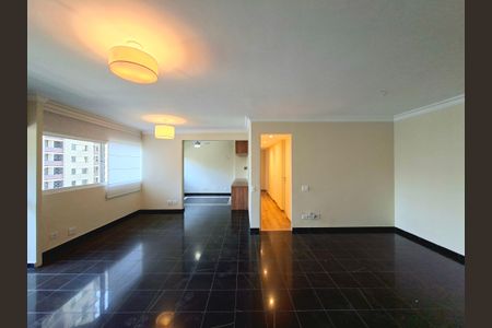 Apartamento para alugar com 120m², 2 quartos e 2 vagasSala