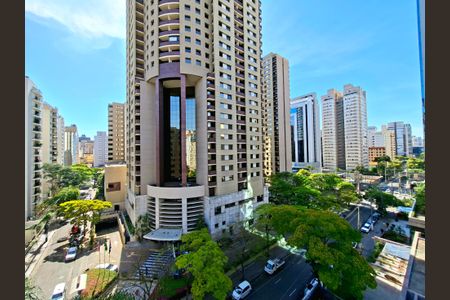 Apartamento para alugar com 120m², 2 quartos e 2 vagasVista Varanda