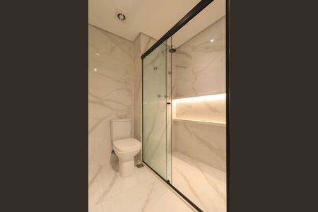 Apartamento à venda com 90m², 1 quarto e 1 vaga Apartamento à venda com 90m², 1 quarto e 1 vagaBanheiro da Suíte