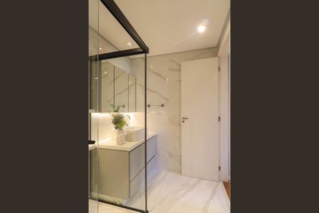 Apartamento à venda com 90m², 1 quarto e 1 vaga Apartamento à venda com 90m², 1 quarto e 1 vagaBanheiro da Suíte