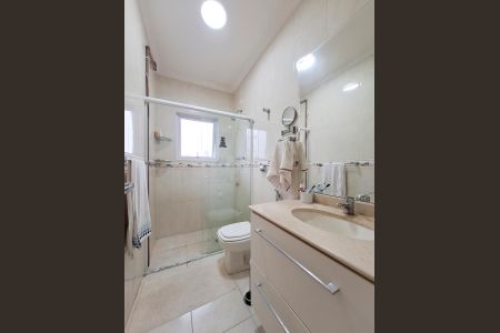 Casa à venda com 135m², 3 quartos e 3 vagas Casa à venda com 135m², 3 quartos e 3 vagasBanheiro Quarto 3