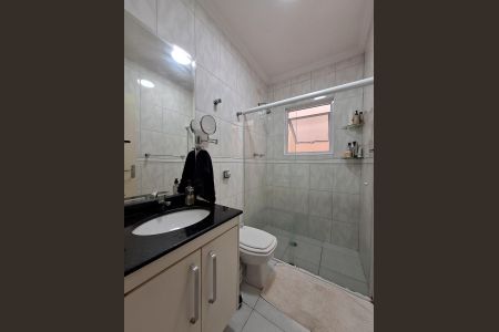 Casa à venda com 135m², 3 quartos e 3 vagas Casa à venda com 135m², 3 quartos e 3 vagasBanheiro Quarto 1