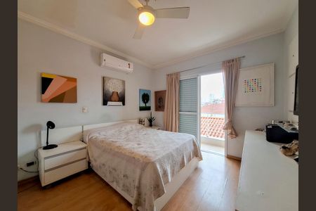 Casa à venda com 135m², 3 quartos e 3 vagas Casa à venda com 135m², 3 quartos e 3 vagasQuarto 1