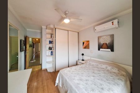 Casa à venda com 135m², 3 quartos e 3 vagas Casa à venda com 135m², 3 quartos e 3 vagasQuarto 1
