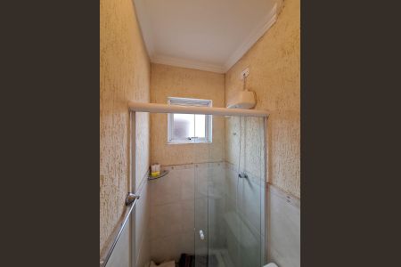 Casa à venda com 135m², 3 quartos e 3 vagas Casa à venda com 135m², 3 quartos e 3 vagasBanheiro Quintal