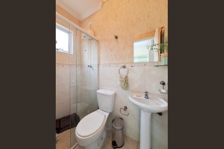 Casa à venda com 135m², 3 quartos e 3 vagas Casa à venda com 135m², 3 quartos e 3 vagasBanheiro Quintal