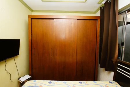 Quarto 1 de casa à venda com 4 quartos, 219m² em Parque São José, Belo Horizonte