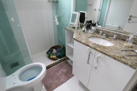 Apartamento para alugar com 71m², 2 quartos e 1 vagaBanheiro da suíte