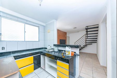 Cozinha de apartamento à venda com 2 quartos, 100m² em Camargos, Belo Horizonte