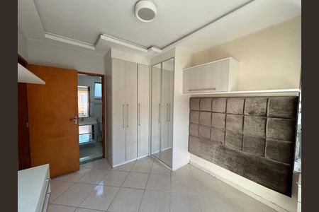 Casa para alugar com 160m², 3 quartos e 2 vagasSuíte