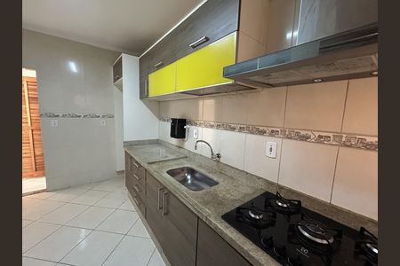 Casa para alugar com 160m², 3 quartos e 2 vagasCozinha