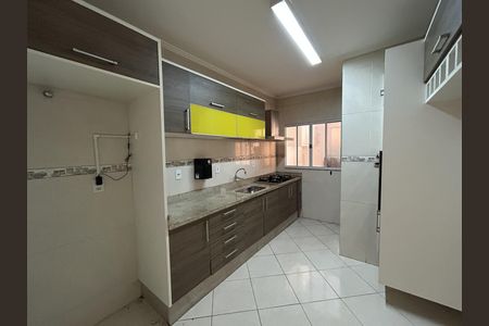 Casa para alugar com 160m², 3 quartos e 2 vagasCozinha