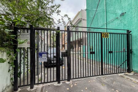 Casa à venda com 120m², 3 quartos e sem vagaPlaquinha