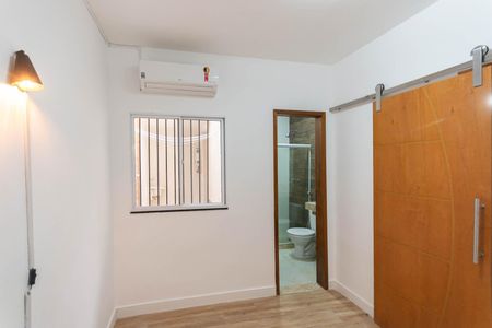 Casa à venda com 120m², 3 quartos e sem vagaSuíte