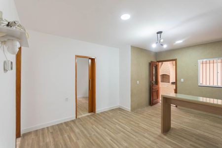 Casa à venda com 120m², 3 quartos e sem vagaSala