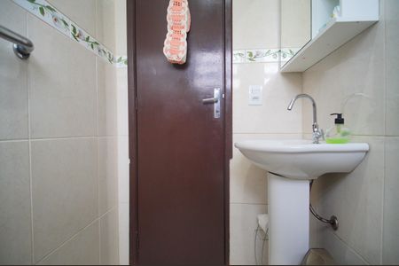 Casa à venda com 135m², 3 quartos e 2 vagasBanheiro de Serviço