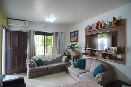 Casa à venda com 135m², 3 quartos e 2 vagasSala