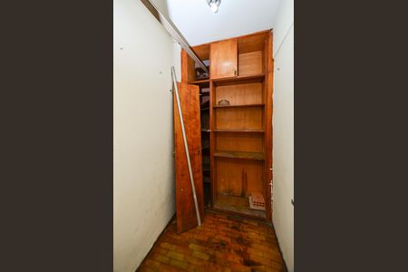 Apartamento à venda com 78m², 2 quartos e 1 vaga Apartamento à venda com 78m², 2 quartos e 1 vagaQuarto de Serviço