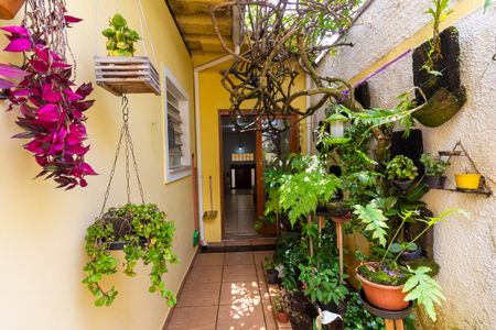 Casa à venda com 250m², 3 quartos e 4 vagasSala - Jardim