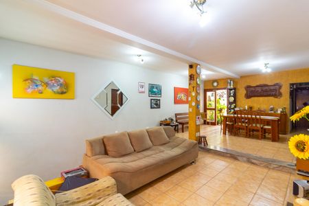 Sala de estar de casa à venda com 3 quartos, 250m² em Jardim Consorcio, São Paulo
