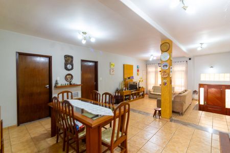 Casa à venda com 250m², 3 quartos e 4 vagasSala de jantar