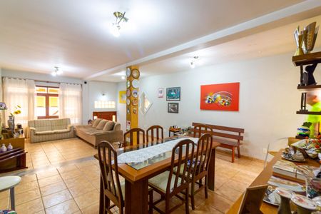 Sala de jantar de casa à venda com 3 quartos, 250m² em Jardim Consorcio, São Paulo