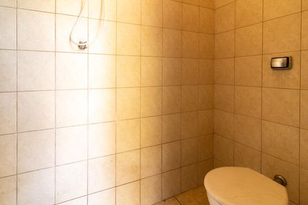 Casa à venda com 250m², 3 quartos e 4 vagasBanheiro de Serviço