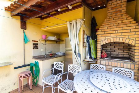 Casa à venda com 250m², 3 quartos e 4 vagasÁrea Gourmet