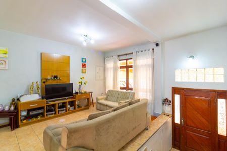 Casa à venda com 250m², 3 quartos e 4 vagasSala de estar