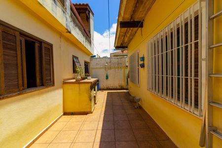 Casa à venda com 250m², 3 quartos e 4 vagasQuintal