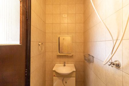 Casa à venda com 250m², 3 quartos e 4 vagasBanheiro de Serviço