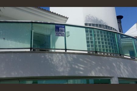 Casa de condomínio para alugar com 470m², 4 quartos e 5 vagasplaca instalada 25/10/2025 GPZI-426