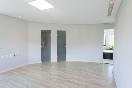 Casa de condomínio para alugar com 470m², 4 quartos e 5 vagassute master 