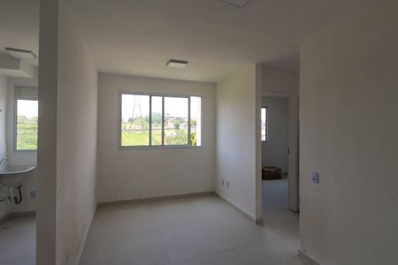 Sala/Cozinha de apartamento para alugar com 2 quartos, 42m² em Jardim Egle, São Paulo