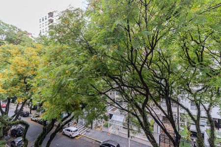 Apartamento à venda com 200m², 3 quartos e 1 vaga Apartamento à venda com 200m², 3 quartos e 1 vagaVista