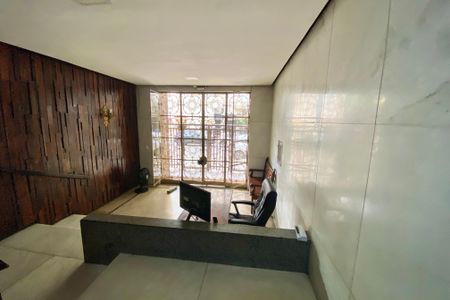 Apartamento à venda com 180m², 4 quartos e 1 vagaHall de entrada